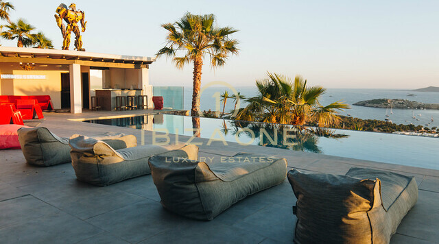 Modern luxury villa close to Ibiza with views to the sea and Ibiza town for rent and this luxury villa is for sale, Ibiza - Modern luxury villa close to Ibiza with views to the sea and Ibiza town for rent and this luxury villa is for rent, Ibiza