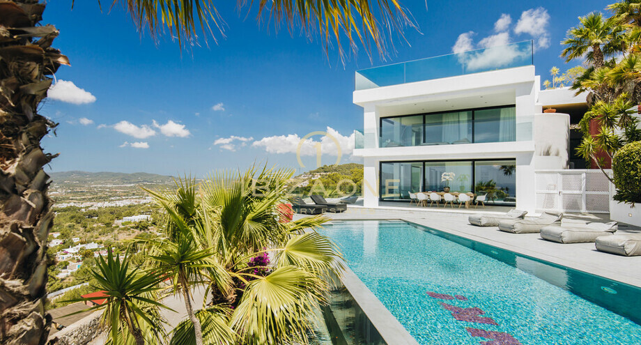 Фотографии объектов недвижимости