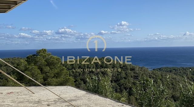 Casa de lujo existente con un proyecto para convertir una villa de lujo con fantásticas vistas al mar y al casco antiguo - Licencia disponible - puede comenzar a construir mañana para la venta - Casa de lujo existente con un proyecto para convertir una villa de lujo con fantásticas vistas al mar y al casco antiguo - Licencia disponible - puede comenzar a construir mañana para alquiler