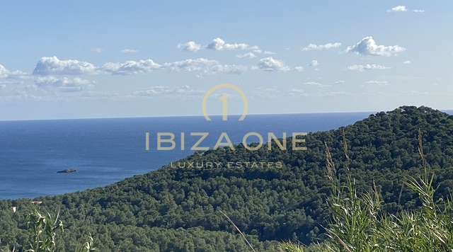 Maison de luxe existante avec un projet de conversion d'une villa de luxe avec une vue fantastique sur la mer et la vieille ville - Permis disponible - vous pouvez commencer à construire demain à vendre - Maison de luxe existante avec un projet de conversion d'une villa de luxe avec une vue fantastique sur la mer et la vieille ville - Permis disponible - vous pouvez commencer à construire demain à louer