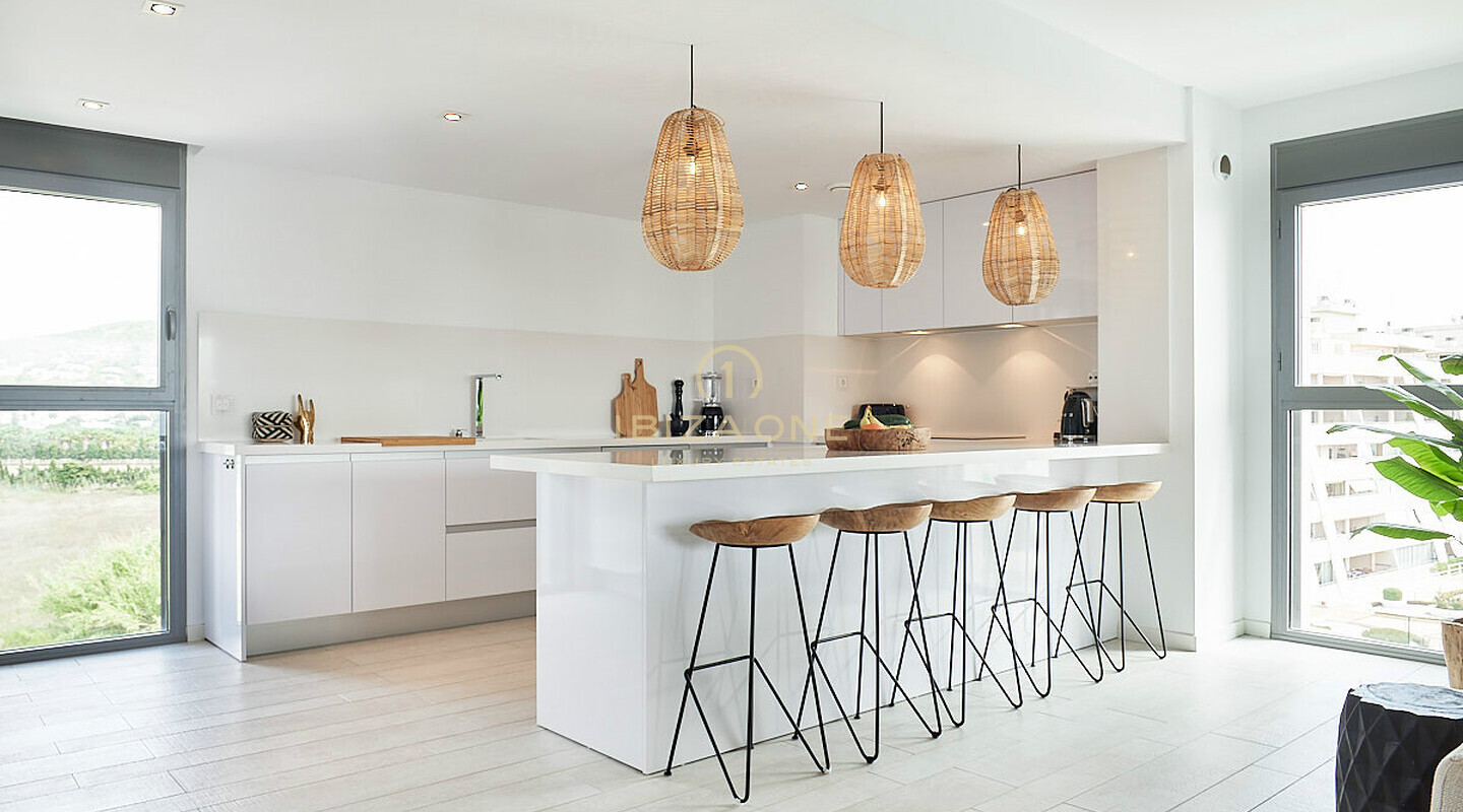 Appartement de luxe de 3 chambres à Ibiza avec vue directe sur Dalt Vila à vendre, Ibiza - Appartement de luxe de 3 chambres à Ibiza avec vue directe sur Dalt Vila à louer, Ibiza