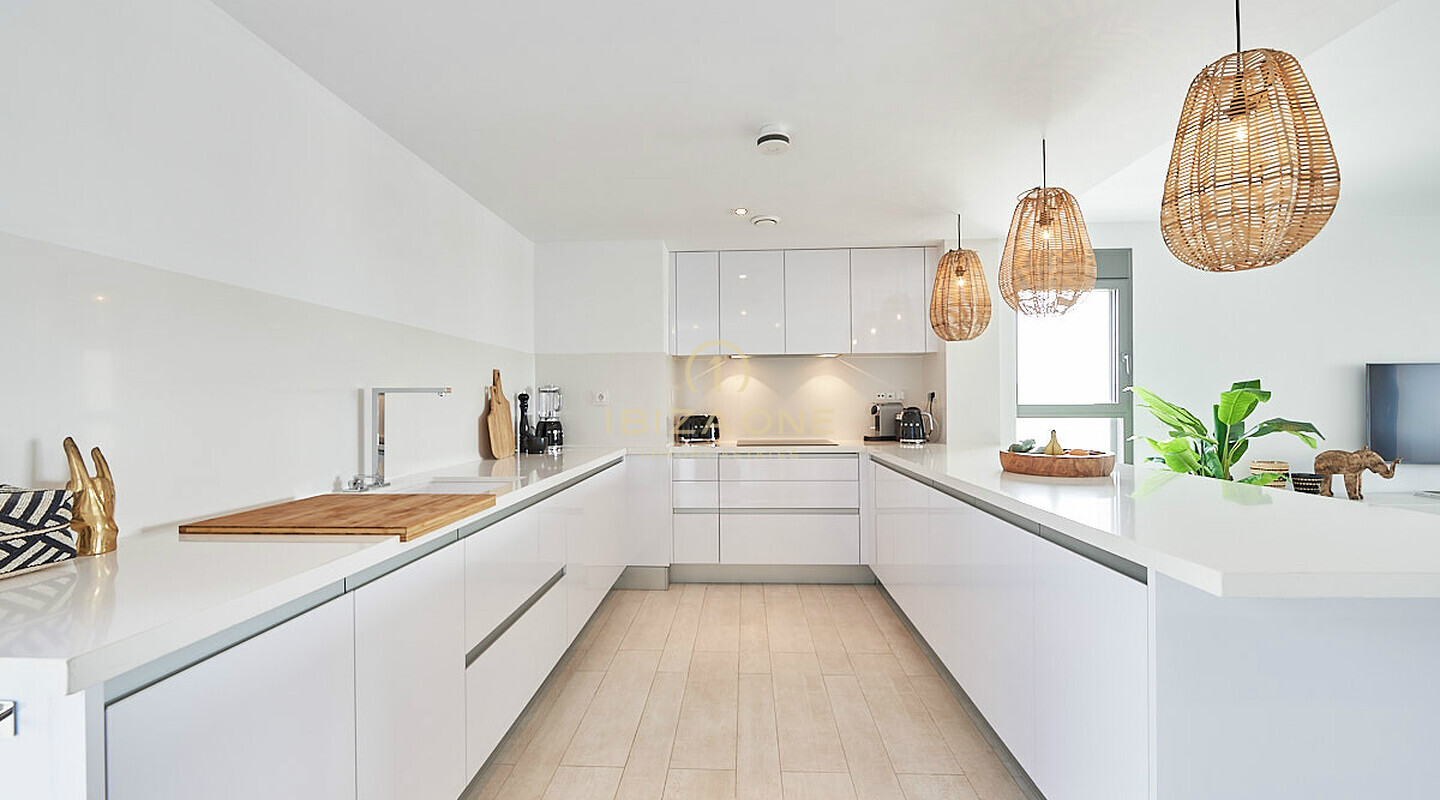 Appartement de luxe de 3 chambres à Ibiza avec vue directe sur Dalt Vila à vendre, Ibiza - Appartement de luxe de 3 chambres à Ibiza avec vue directe sur Dalt Vila à louer, Ibiza