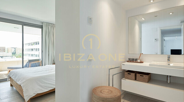 Appartement de luxe de 3 chambres à Ibiza avec vue directe sur Dalt Vila à vendre, Ibiza - Appartement de luxe de 3 chambres à Ibiza avec vue directe sur Dalt Vila à louer, Ibiza