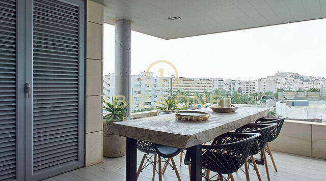 Lussuoso appartamento con 3 camere da letto a Ibiza con vista diretta su Dalt Vila in vendita, Ibiza - Lussuoso appartamento con 3 camere da letto a Ibiza con vista diretta su Dalt Vila in affitto, Ibiza