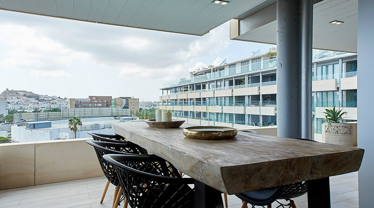Appartement de luxe de 3 chambres à Ibiza avec vue directe sur Dalt Vila à vendre, Ibiza - Appartement de luxe de 3 chambres à Ibiza avec vue directe sur Dalt Vila à louer, Ibiza
