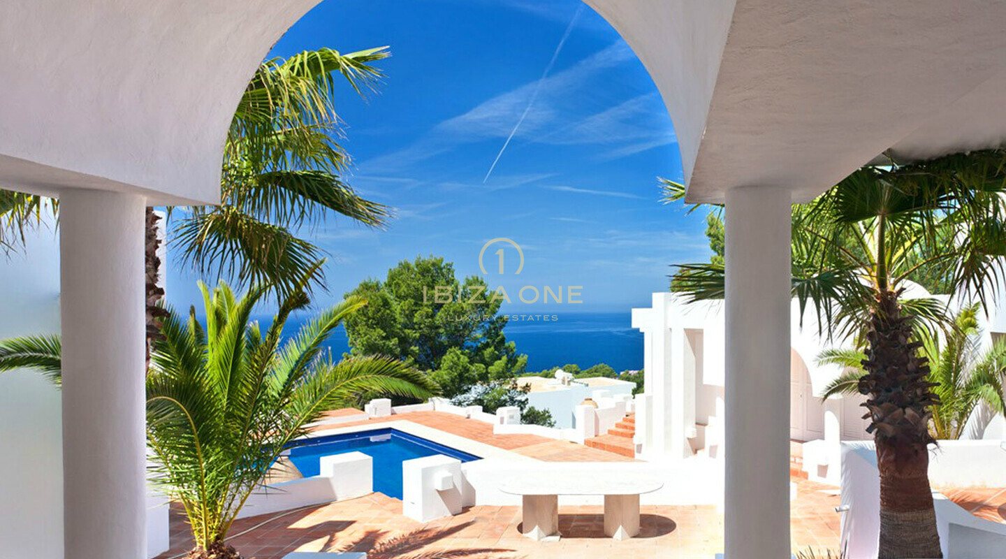 Lussuosa villa con vista mare a Calo d'en Real in vendita, Ibiza