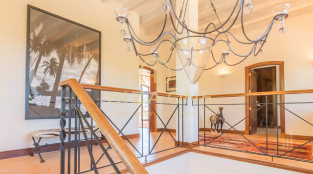 Propriété de luxe exclusive unique avec héliport et vue sur la mer à Ibiza à vendre, Ibiza - Propriété de luxe exclusive unique avec héliport et vue sur la mer à Ibiza à louer, Ibiza