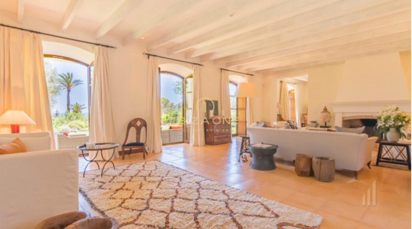 Einzigartiges exklusives Luxusanwesen mit Hubschrauberlandeplatz und Meerblick auf Ibiza zu verkaufen, Ibiza - Einzigartiges exklusives Luxusanwesen mit Hubschrauberlandeplatz und Meerblick auf Ibiza zu vermieten, Ibiza