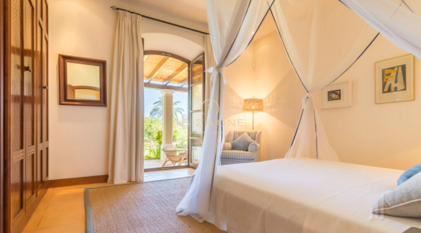 Einzigartiges exklusives Luxusanwesen mit Hubschrauberlandeplatz und Meerblick auf Ibiza zu verkaufen, Ibiza - Einzigartiges exklusives Luxusanwesen mit Hubschrauberlandeplatz und Meerblick auf Ibiza zu vermieten, Ibiza
