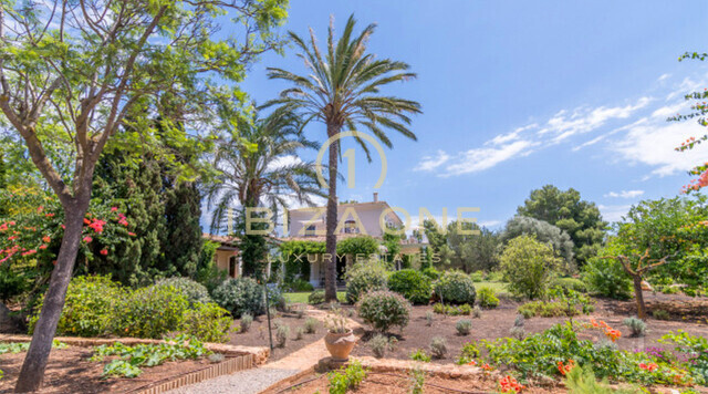 Proprietà di lusso esclusiva e unica con eliporto e vista mare a Ibiza in vendita, Ibiza - Proprietà di lusso esclusiva e unica con eliporto e vista mare a Ibiza in affitto, Ibiza