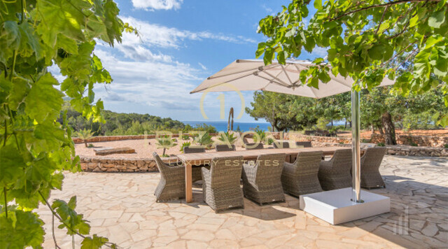 Unique exclusives luxury property with helipad and sea views in Ibiza for sale, Ibiza - Unique exclusives luxury property with helipad and sea views in Ibiza for rent, Ibiza