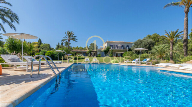 Propiedad única y exclusiva de lujo con helipuerto y vistas al mar en Ibiza en venta, Ibiza - Propiedad única y exclusiva de lujo con helipuerto y vistas al mar en Ibiza en alquiler, Ibiza