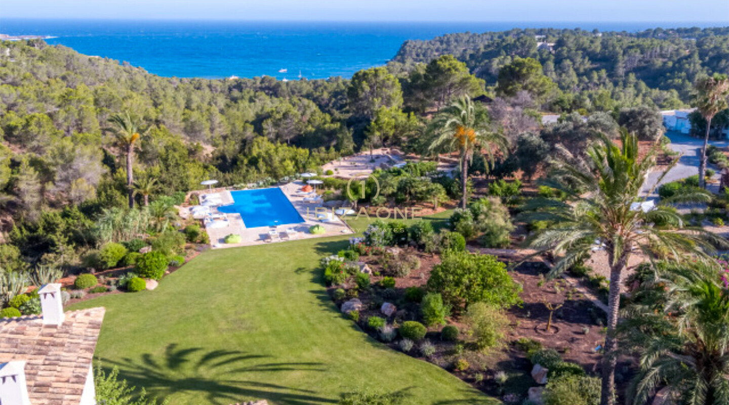 Einzigartiges exklusives Luxusanwesen mit Hubschrauberlandeplatz und Meerblick auf Ibiza zu verkaufen, Ibiza - Einzigartiges exklusives Luxusanwesen mit Hubschrauberlandeplatz und Meerblick auf Ibiza zu vermieten, Ibiza