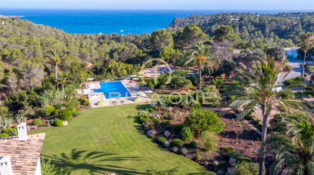 Einzigartiges exklusives Luxusanwesen mit Hubschrauberlandeplatz und Meerblick auf Ibiza zu verkaufen, Ibiza - Einzigartiges exklusives Luxusanwesen mit Hubschrauberlandeplatz und Meerblick auf Ibiza zu vermieten, Ibiza