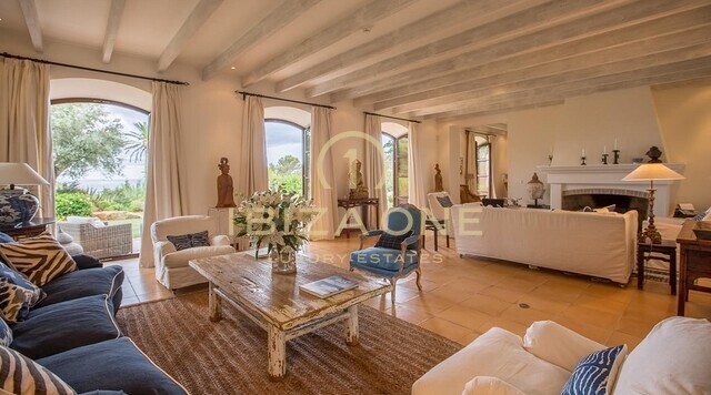 Propriété de luxe exclusive unique avec héliport et vue sur la mer à Ibiza à vendre, Ibiza - Propriété de luxe exclusive unique avec héliport et vue sur la mer à Ibiza à louer, Ibiza