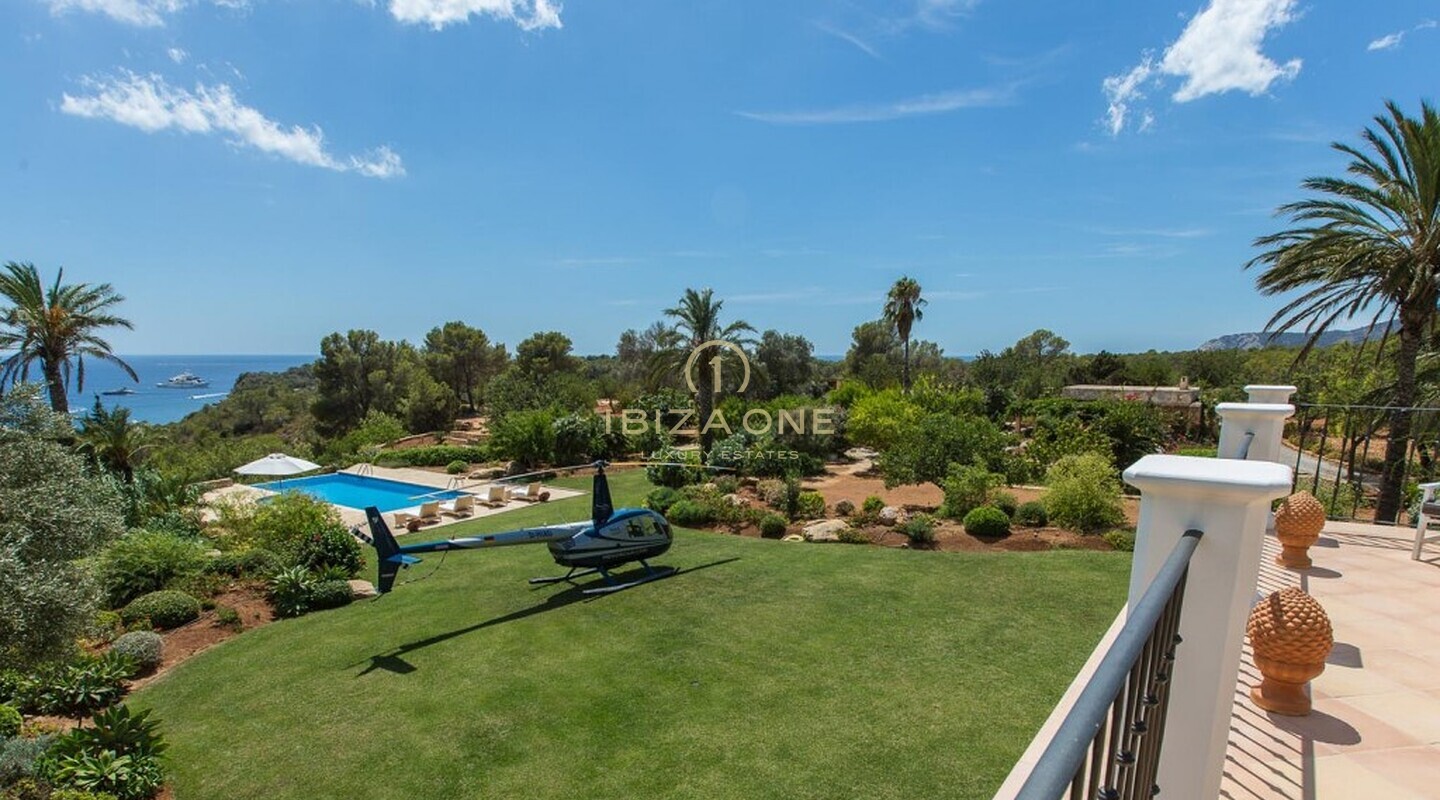Einzigartiges exklusives Luxusanwesen mit Hubschrauberlandeplatz und Meerblick auf Ibiza zu verkaufen, Ibiza - Einzigartiges exklusives Luxusanwesen mit Hubschrauberlandeplatz und Meerblick auf Ibiza zu vermieten, Ibiza