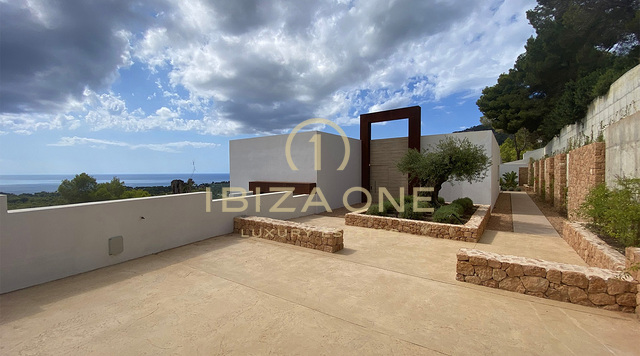 Villa de lujo con espectaculares vistas al mar en venta en Ibiza, Ibiza