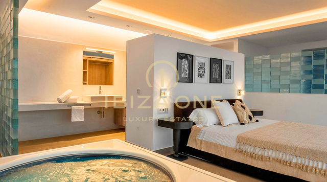 Villa di lusso con spettacolare vista sul mare a Ibiza in vendita, Ibiza