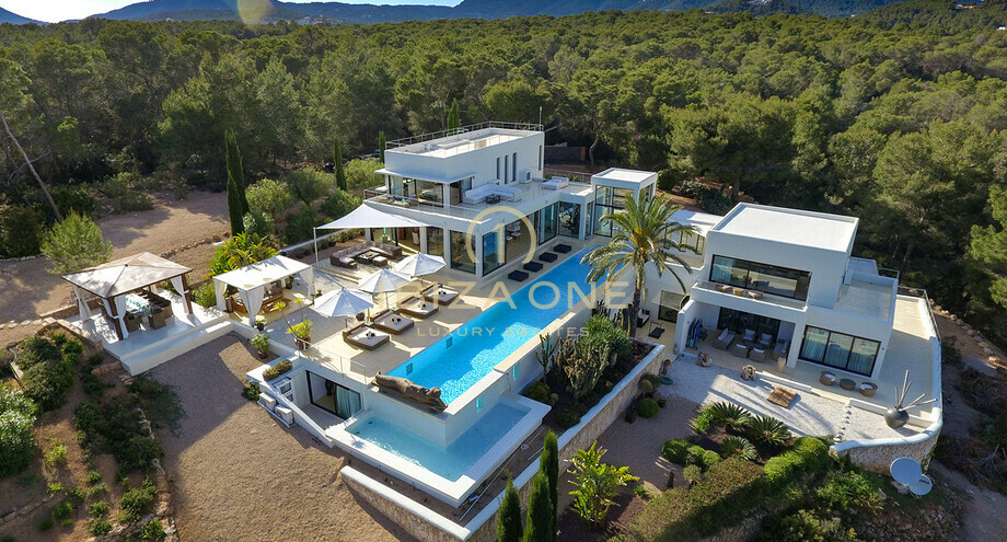 luxe villa ibiza