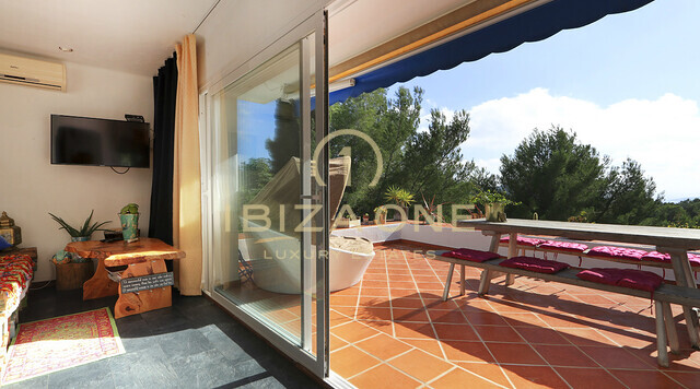 Proprietà molto ben tenuta a Ibiza / Can Furnet con vista sul centro storico e Formentera in vendita esclusiva, Ibiza - Proprietà molto ben tenuta a Ibiza / Can Furnet con vista sul centro storico e Formentera in affitto esclusiva, Ibiza