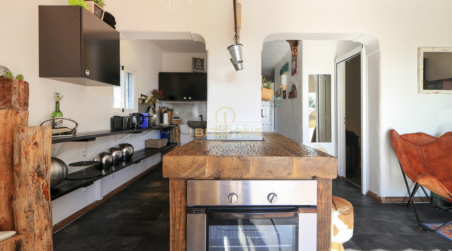 Zeer goed onderhouden woning in Ibiza / Can Furnet met uitzicht op de oude stad en Formentera exclusief te koop, Ibiza - Zeer goed onderhouden woning in Ibiza / Can Furnet met uitzicht op de oude stad en Formentera exclusief te huur, Ibiza