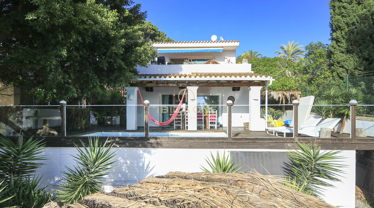 Propriété très bien entretenue à Ibiza / Can Furnet avec vue sur la vieille ville et Formentera exclusivement à vendre, Ibiza - Propriété très bien entretenue à Ibiza / Can Furnet avec vue sur la vieille ville et Formentera exclusivement à louer, Ibiza