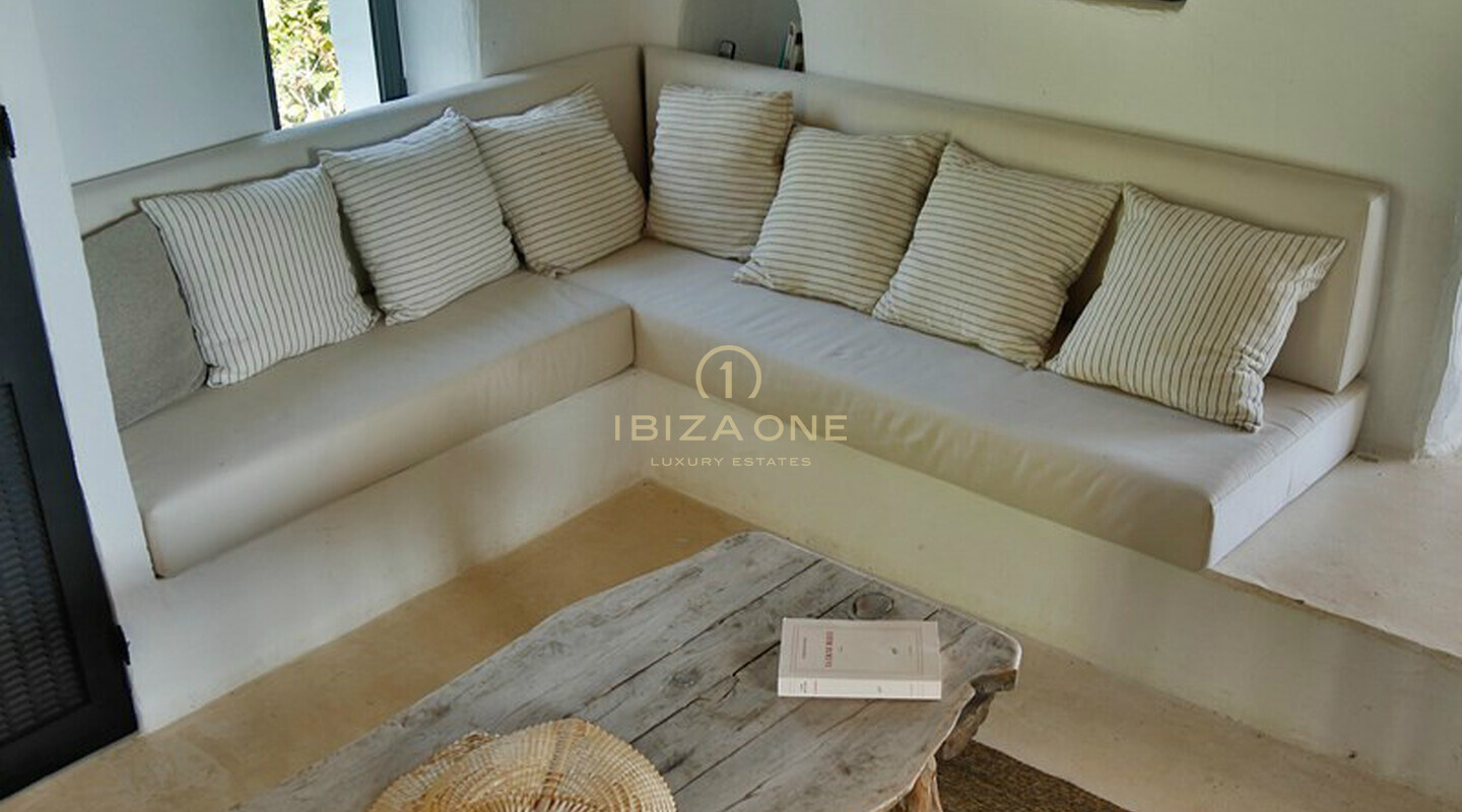 Magnificent luxury property in Ibiza with 5 houses + 4 pools + tennis court on 180.000m2 fenced land for sale, Ibiza - Magnificent luxury property in Ibiza with 5 houses + 4 pools + tennis court on 180.000m2 fenced land for rent, Ibiza
