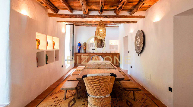 Magnífica propiedad de lujo en Ibiza con 5 casas + 4 piscinas + pista de tenis en terreno vallado de 180.000m2 en venta, Ibiza - Magnífica propiedad de lujo en Ibiza con 5 casas + 4 piscinas + pista de tenis en terreno vallado de 180.000m2 en alquiler, Ibiza