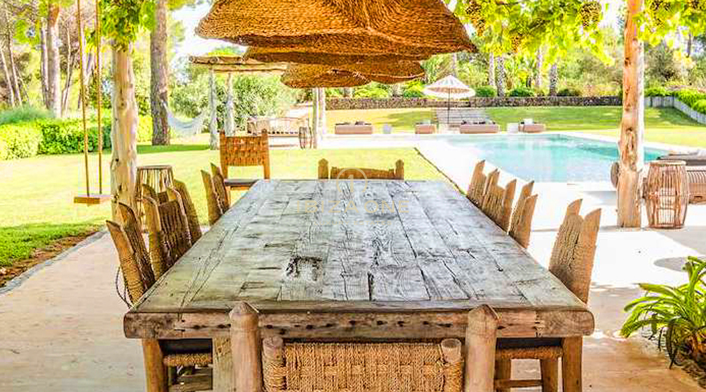 Magnificent luxury property in Ibiza with 5 houses + 4 pools + tennis court on 180.000m2 fenced land for sale, Ibiza - Magnificent luxury property in Ibiza with 5 houses + 4 pools + tennis court on 180.000m2 fenced land for rent, Ibiza