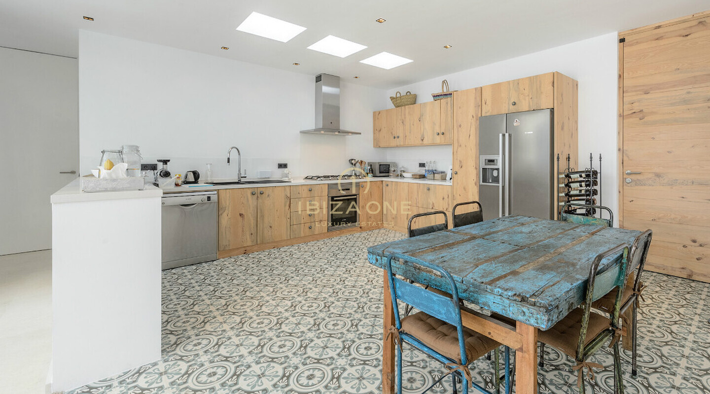 Moderne Luxusvilla in der Nähe von Ibiza-Stadt – Immobilie mit absoluter Privatsphäre zu verkaufen, Ibiza – Moderne Luxusvilla in der Nähe von Ibiza-Stadt – Immobilie mit absoluter Privatsphäre zu vermieten, Ibiza