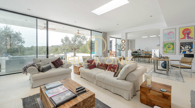 Villa de luxe moderne à proximité de la ville d'Ibiza - Propriété avec intimité absolue à vendre, Ibiza - Villa de luxe moderne à proximité de la ville d'Ibiza - Propriété avec intimité absolue à louer, Ibiza