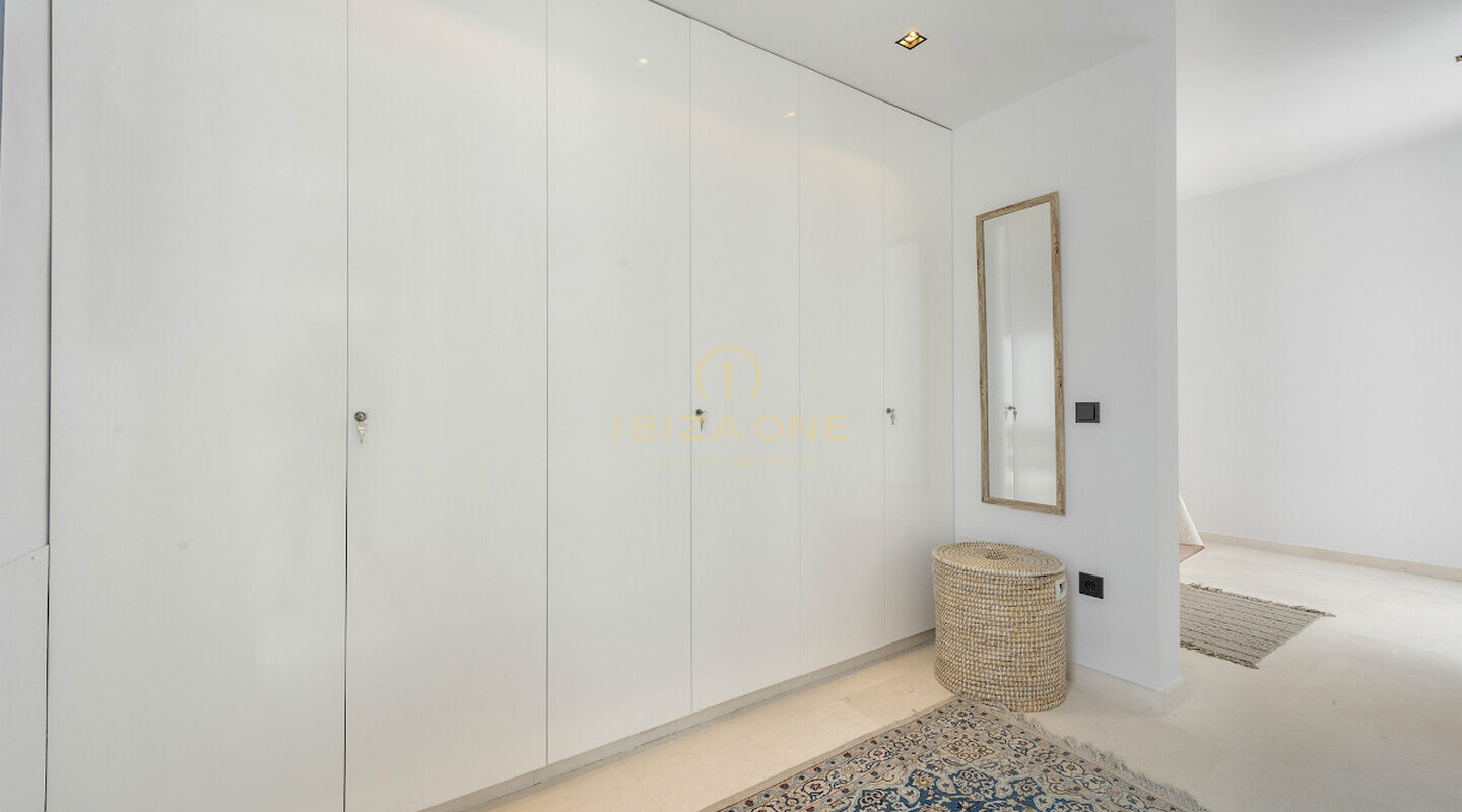Moderne Luxusvilla in der Nähe von Ibiza-Stadt – Immobilie mit absoluter Privatsphäre zu verkaufen, Ibiza – Moderne Luxusvilla in der Nähe von Ibiza-Stadt – Immobilie mit absoluter Privatsphäre zu vermieten, Ibiza