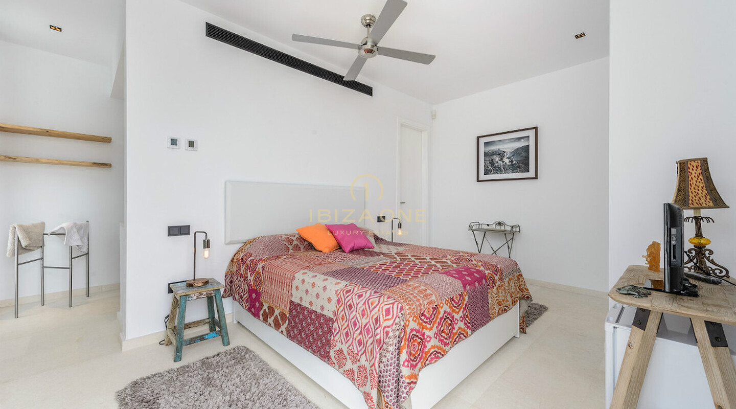 Moderne Luxusvilla in der Nähe von Ibiza-Stadt – Immobilie mit absoluter Privatsphäre zu verkaufen, Ibiza – Moderne Luxusvilla in der Nähe von Ibiza-Stadt – Immobilie mit absoluter Privatsphäre zu vermieten, Ibiza