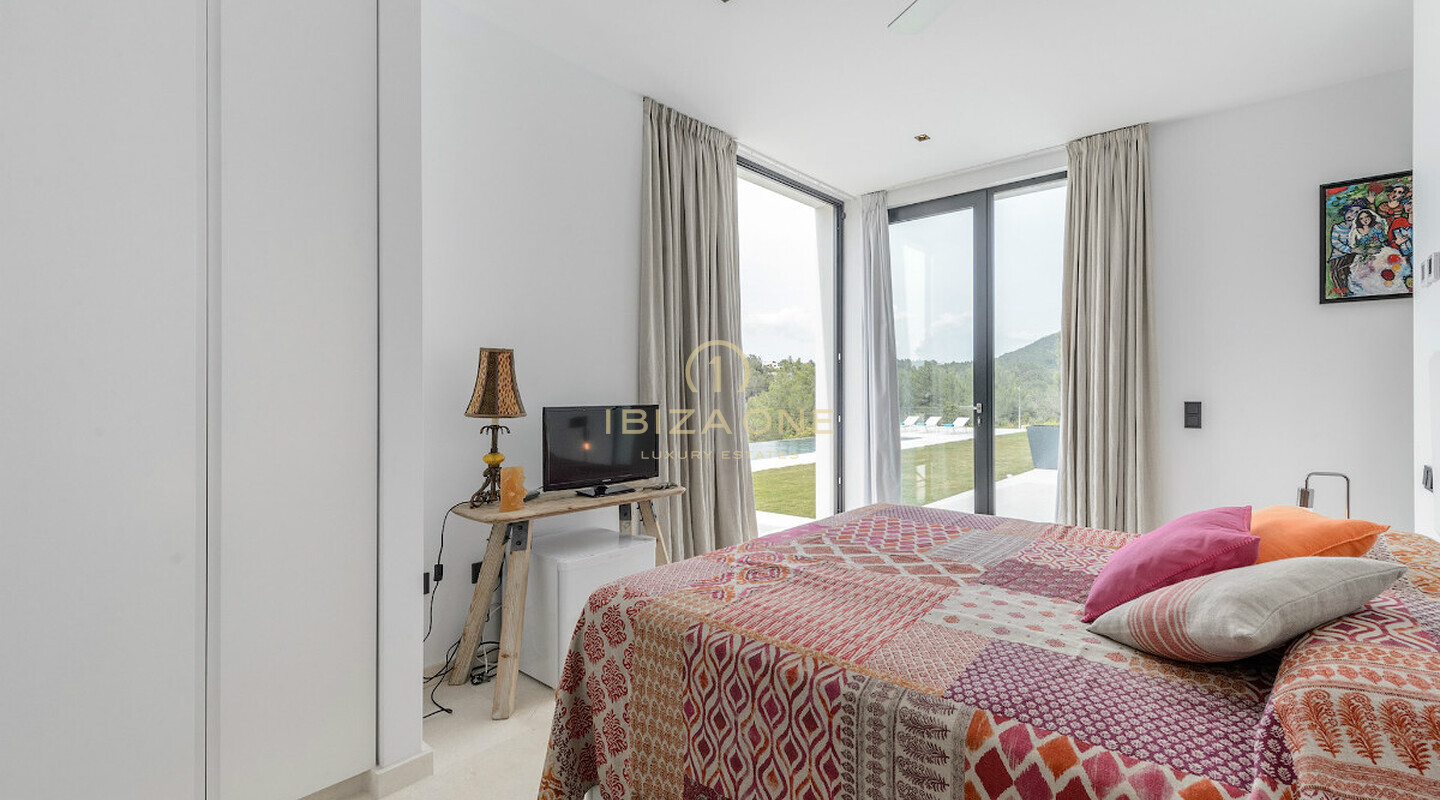 Moderne Luxusvilla in der Nähe von Ibiza-Stadt – Immobilie mit absoluter Privatsphäre zu verkaufen, Ibiza – Moderne Luxusvilla in der Nähe von Ibiza-Stadt – Immobilie mit absoluter Privatsphäre zu vermieten, Ibiza