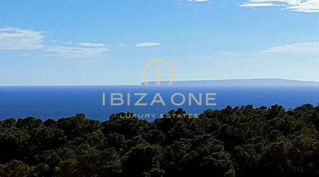 Very large finca in Ibiza with sensational sea views, views to Ibiza and Formentera on 40.000m2 of land very close to Ibiza for sale, Ibiza - Very large finca in Ibiza with sensational sea views, views to Ibiza and Formentera on 40.000m2 of land very close to Ibiza for rent, Ibiza