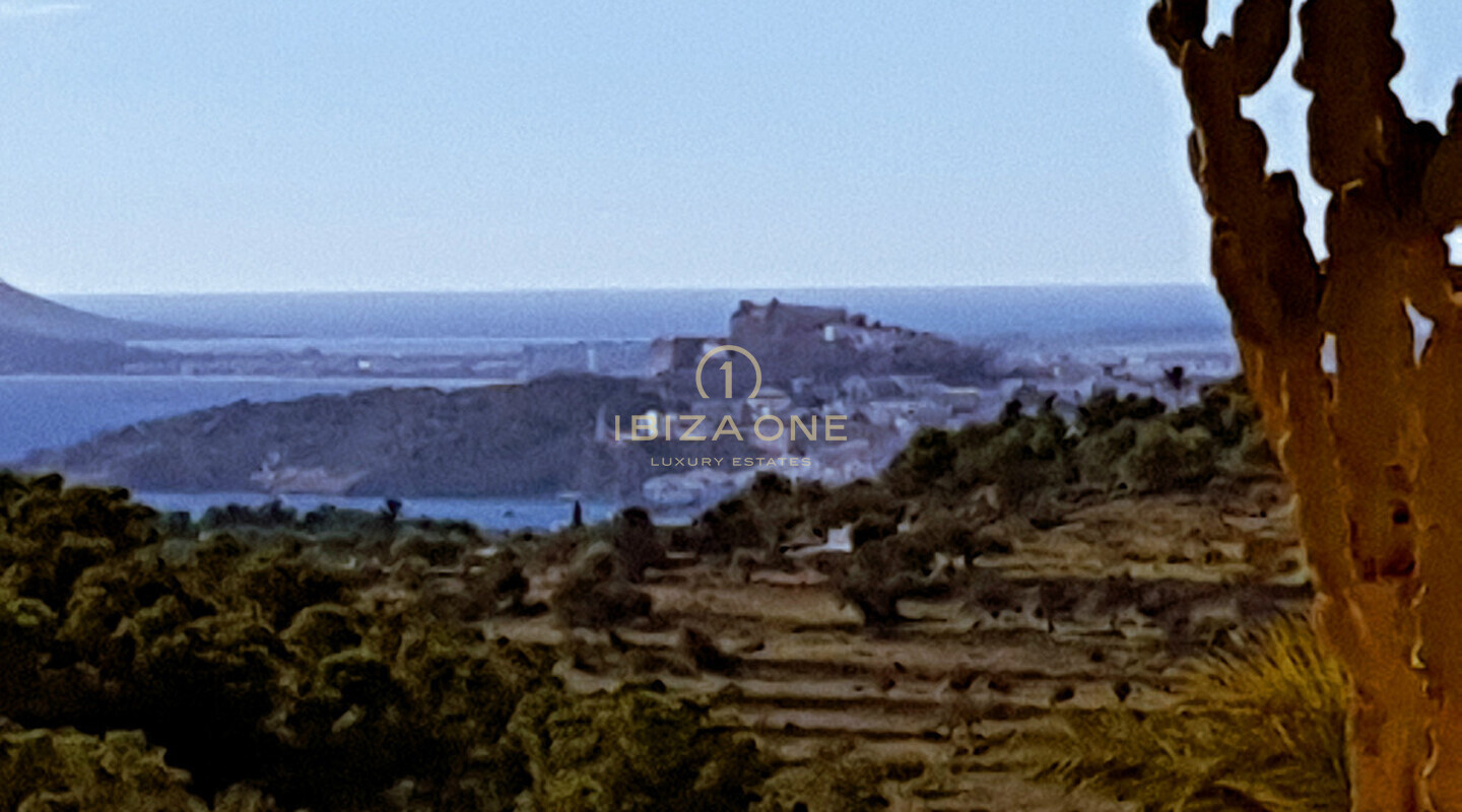 Finca muy grande en Ibiza con sensacionales vistas al mar, vistas a Ibiza y Formentera en 40.000m2 de terreno muy cerca de Ibiza en venta, Ibiza - Finca muy grande en Ibiza con sensacionales vistas al mar, vistas a Ibiza y Formentera en 40.000m2 de terreno muy cerca de Ibiza en alquiler, Ibiza
