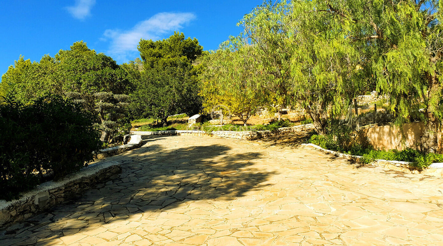 Ampia finca a Ibiza con vista mare sensazionale, vista su Ibiza e Formentera su 40.000 m2 di terreno molto vicino a Ibiza in vendita, Ibiza - Ampia finca a Ibiza con vista mare sensazionale, vista su Ibiza e Formentera su 40.000 m2 di terreno molto vicino a Ibiza in affitto, Ibiza
