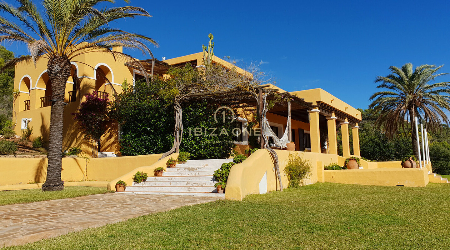 Finca muy grande en Ibiza con sensacionales vistas al mar, vistas a Ibiza y Formentera en 40.000m2 de terreno muy cerca de Ibiza en venta, Ibiza - Finca muy grande en Ibiza con sensacionales vistas al mar, vistas a Ibiza y Formentera en 40.000m2 de terreno muy cerca de Ibiza en alquiler, Ibiza