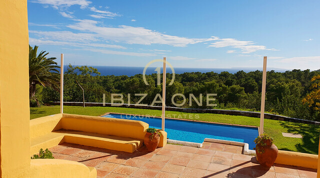 Zeer grote finca op Ibiza met sensationeel uitzicht op zee, uitzicht op Ibiza en Formentera op 40.000m2 grond vlakbij Ibiza te koop, Ibiza - Zeer grote finca op Ibiza met sensationeel uitzicht op zee, uitzicht op Ibiza en Formentera op 40.000m2 grond vlakbij Ibiza te huur, Ibiza