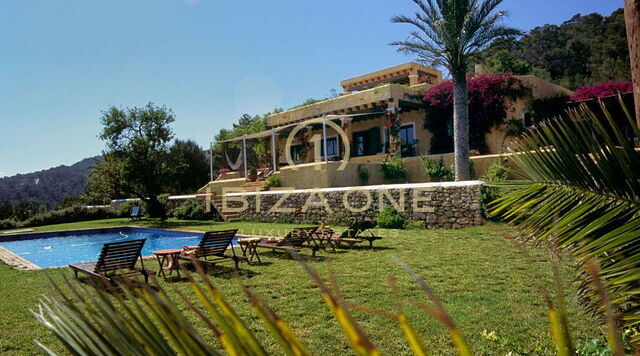 Finca muy grande en Ibiza con sensacionales vistas al mar, vistas a Ibiza y Formentera en 40.000m2 de terreno muy cerca de Ibiza en venta, Ibiza - Finca muy grande en Ibiza con sensacionales vistas al mar, vistas a Ibiza y Formentera en 40.000m2 de terreno muy cerca de Ibiza en alquiler, Ibiza