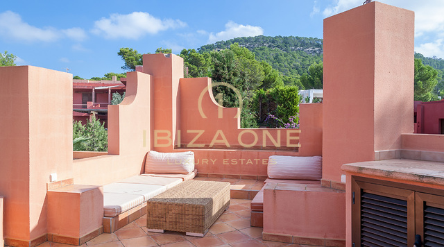 Mediterrane Villa auf Ibiza mit Meer- und Sonnenuntergangsblick zu verkaufen, Ibiza - Mediterrane Villa auf Ibiza mit Meer- und Sonnenuntergangsblick zu vermieten, Ibiza