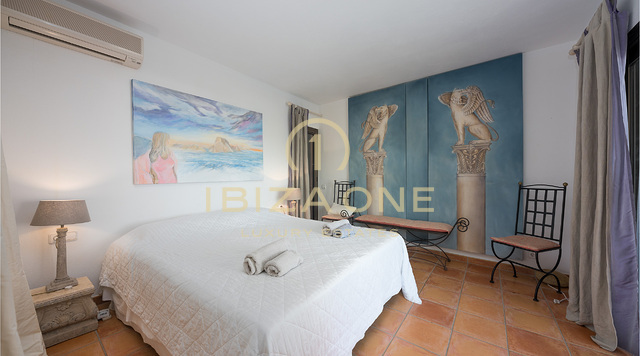 Mediterranean villa in Ibiza with sea and sunset views for sale, Ibiza - Mediterranean villa in Ibiza with sea and sunset views for rent, Ibiza