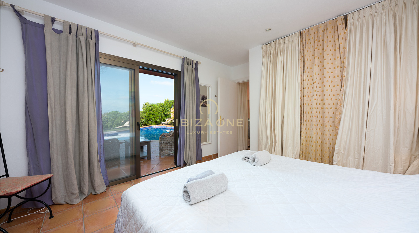 Mediterranean villa in Ibiza with sea and sunset views for sale, Ibiza - Mediterranean villa in Ibiza with sea and sunset views for rent, Ibiza