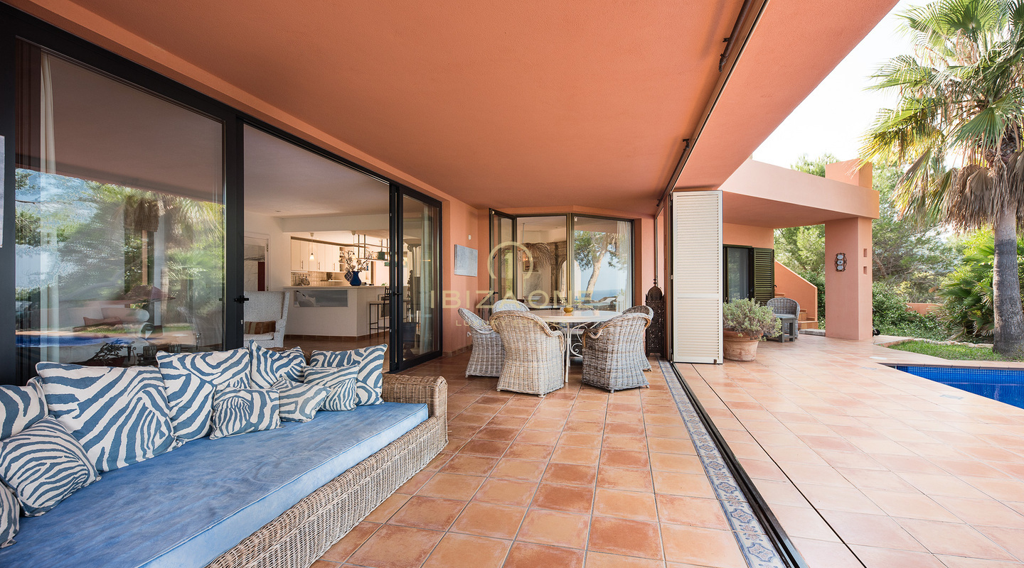 Mediterrane Villa auf Ibiza mit Meer- und Sonnenuntergangsblick zu verkaufen, Ibiza - Mediterrane Villa auf Ibiza mit Meer- und Sonnenuntergangsblick zu vermieten, Ibiza