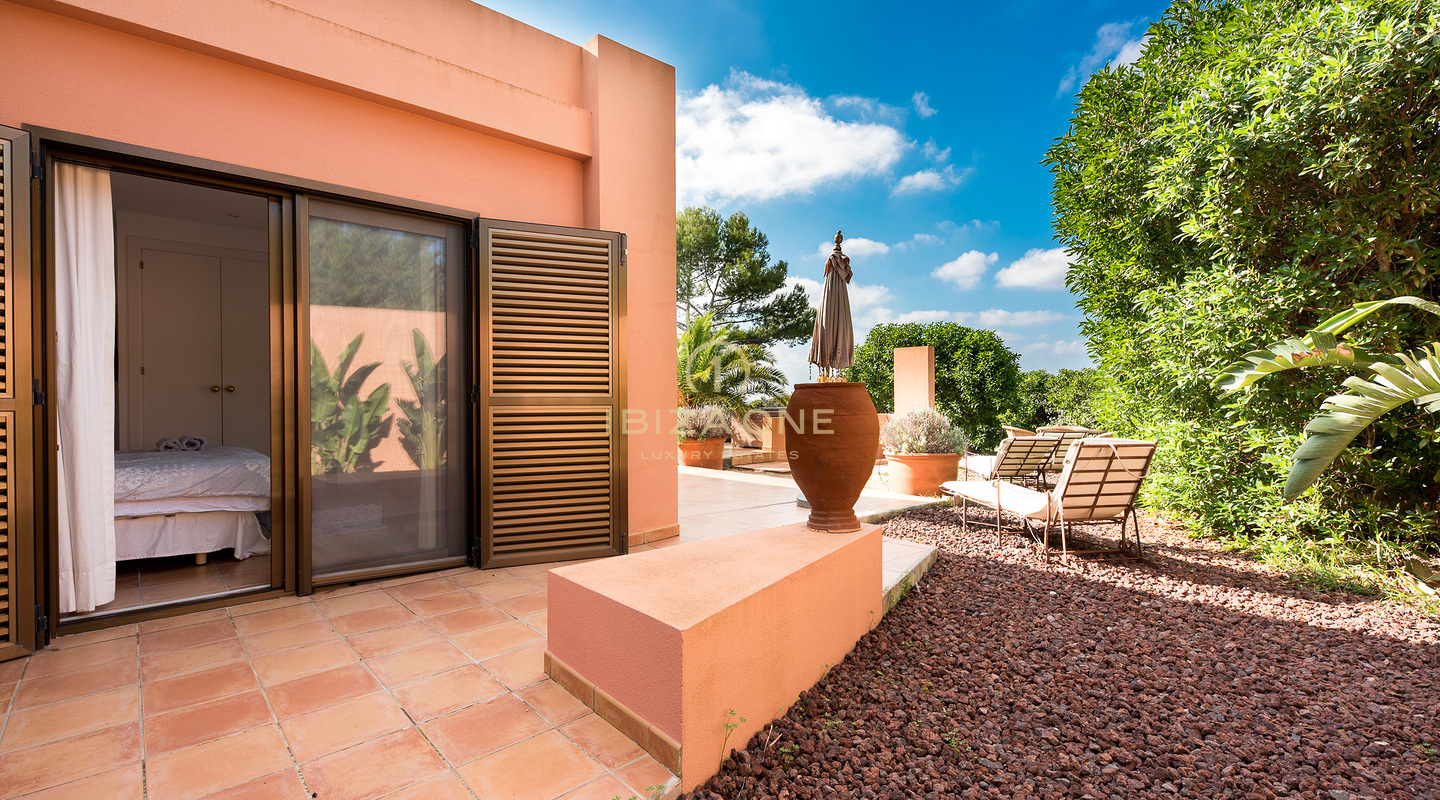 Mediterrane villa op Ibiza met uitzicht op zee en zonsondergang te koop, Ibiza - Mediterrane villa op Ibiza met uitzicht op zee en zonsondergang te huur, Ibiza