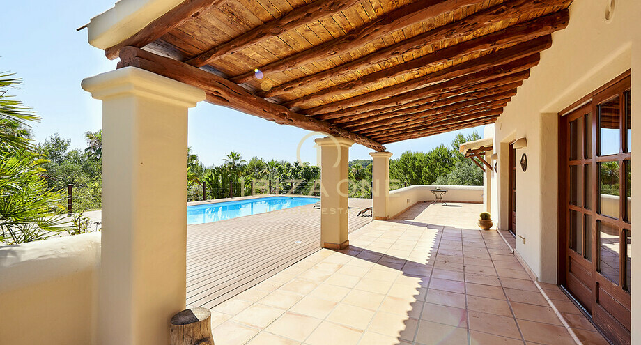 Terrassendesigns Mit Privatsphäre : Wunderschöne Villa mit Privatsphäre