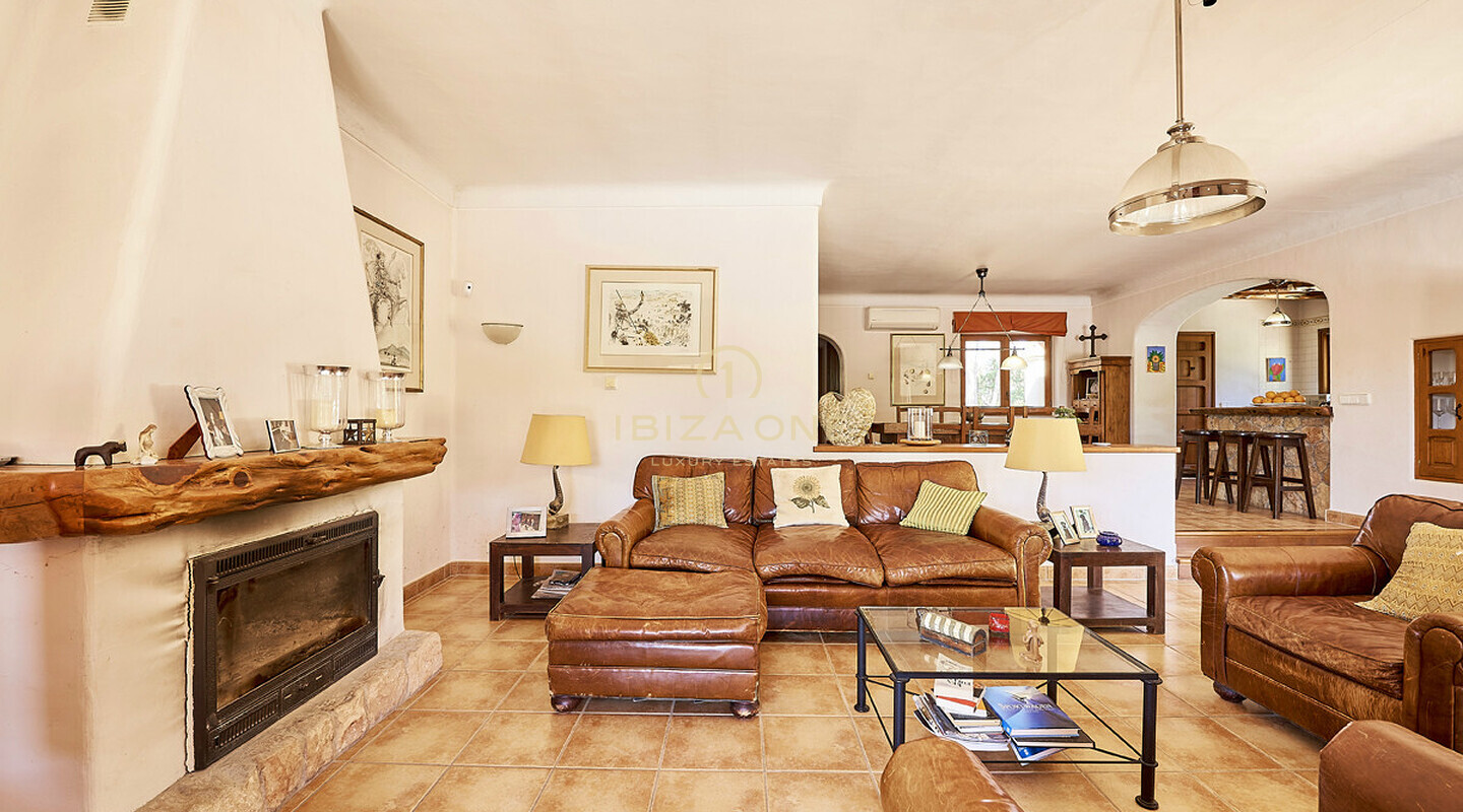 Beautiful villa with privacy near Ibiza for sale, Ibiza - Beautiful villa with privacy near Ibiza for rent, Ibiza