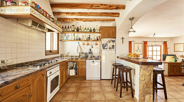 Beautiful villa with privacy near Ibiza for sale, Ibiza - Beautiful villa with privacy near Ibiza for rent, Ibiza