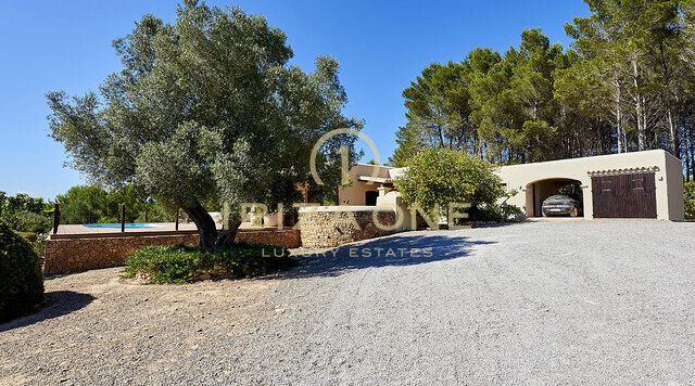 Belle villa avec intimité près d'Ibiza à vendre, Ibiza - Belle villa avec intimité près d'Ibiza à louer, Ibiza
