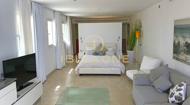 Beautiful luxury holiday villa close to Ibiza for sale, Ibiza - Beautiful luxury holiday villa close to Ibiza for rent, Ibiza